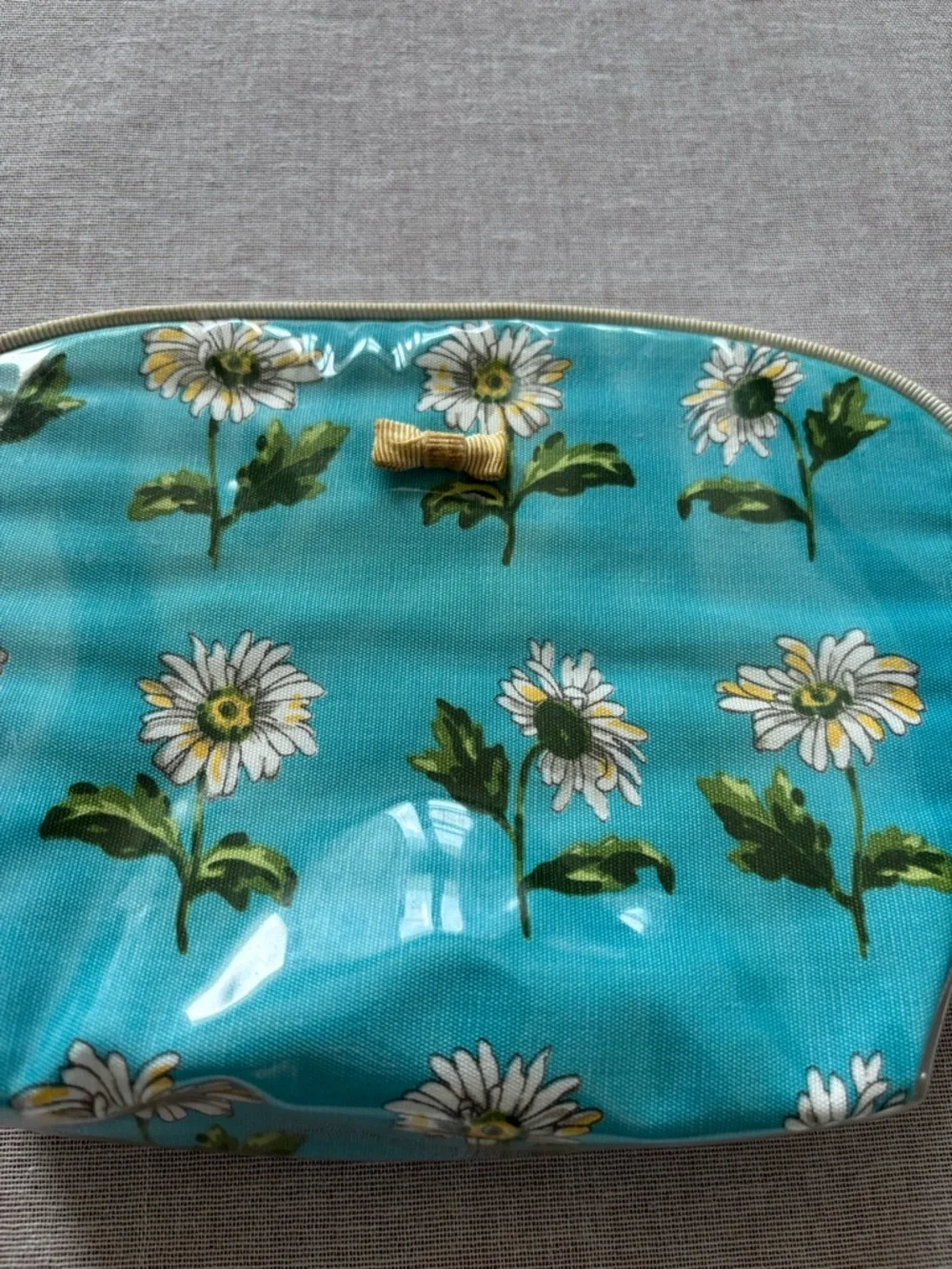 Liz Claiborne blue white